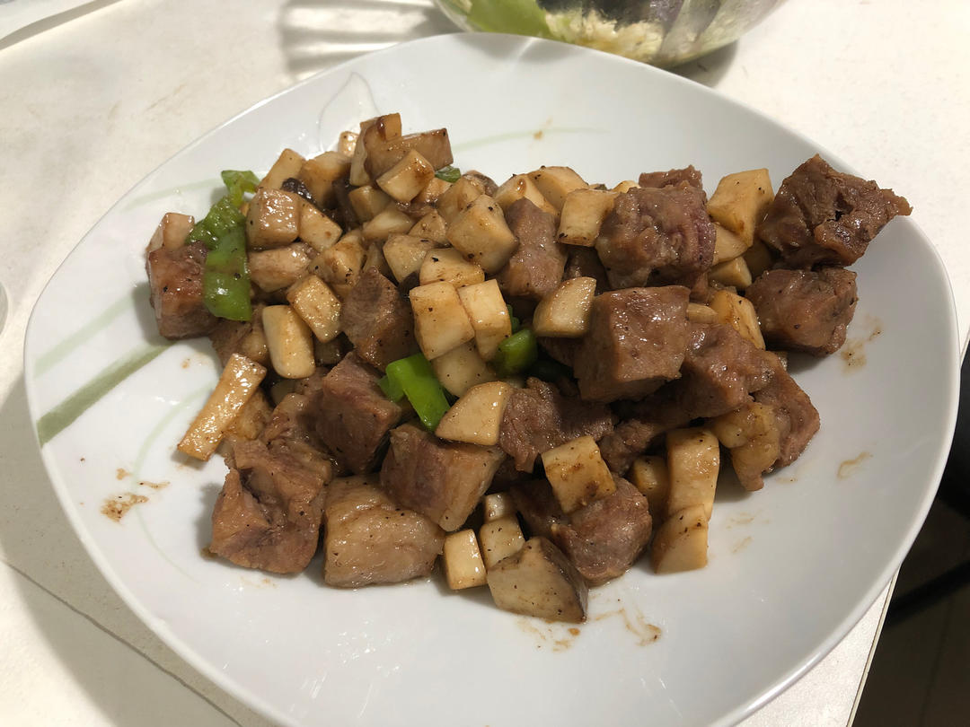 黑椒配牛肉这么好吃，当然是天生一对！——黑椒牛肉粒