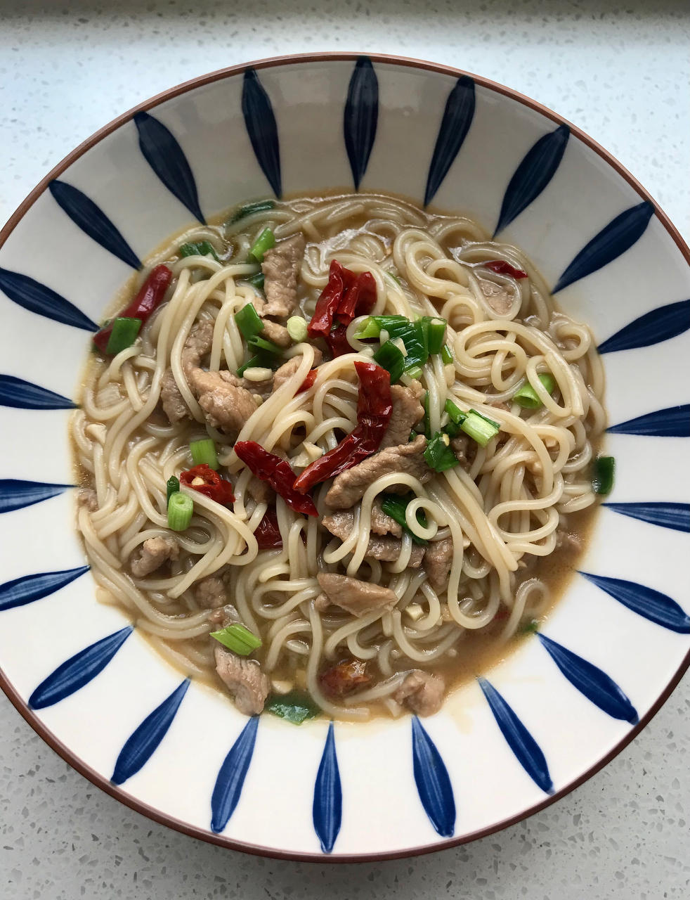 香辣肉丝米粉