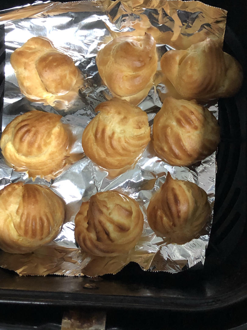 简单易成功的奶油小泡芙做法