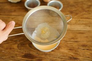 【北鼎烤箱食谱】焦糖鸡蛋布丁的做法 步骤6