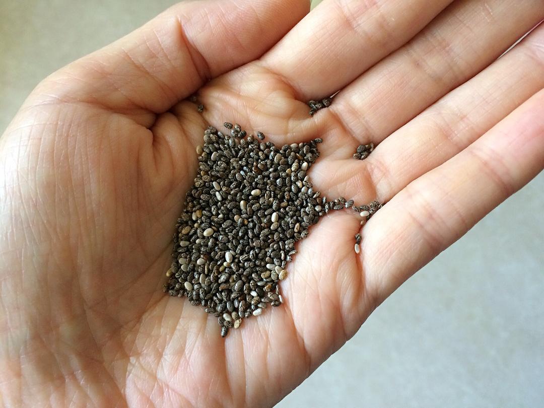 葛根粉奇亚籽水果羹的做法 步骤5