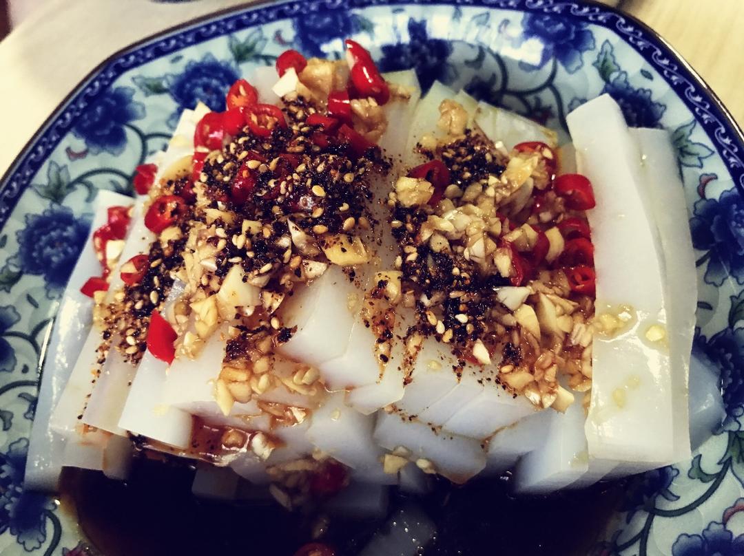 凉拌凉粉