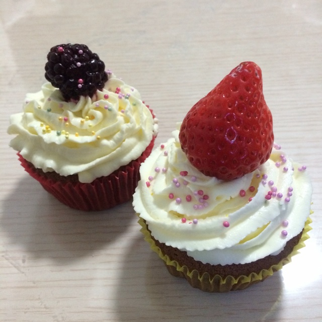 古典巧克力cupcake配马斯卡彭奶油霜