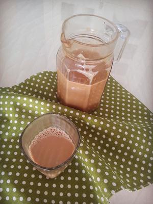 一杯奶茶——用红茶和牛奶回归最淳朴的味道的做法 步骤8