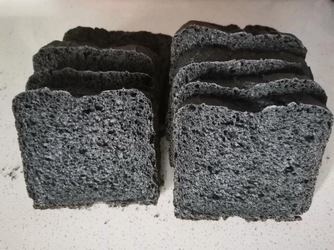 黑岩（竹炭）吐司