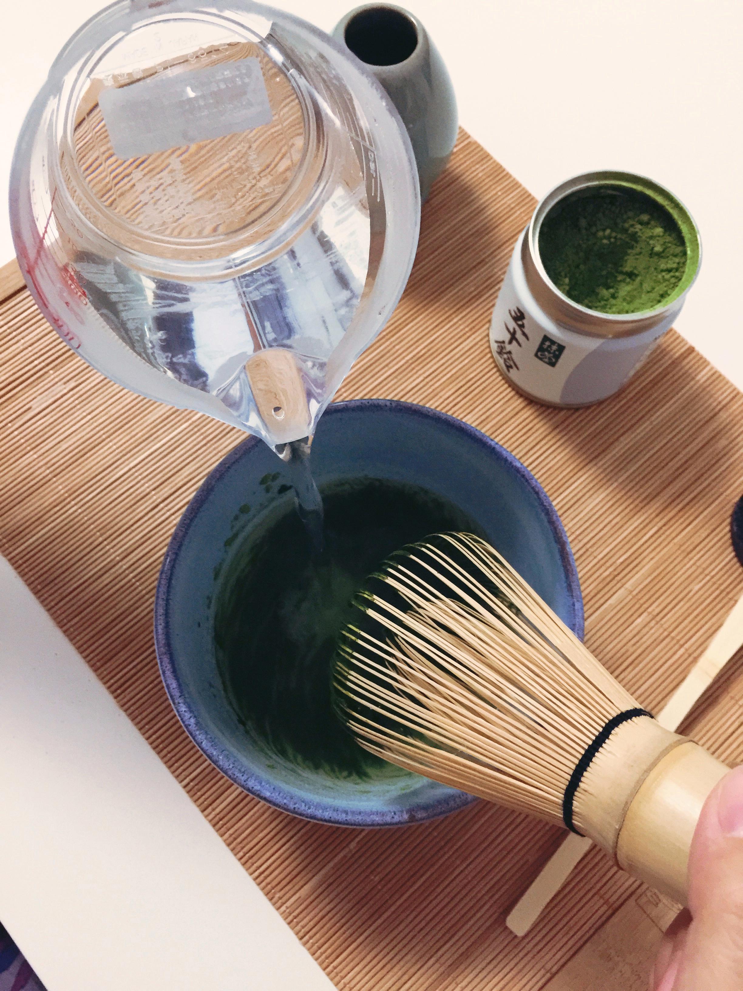 日本传统点茶打抹茶步骤 【丸久小山园版】的做法 步骤5