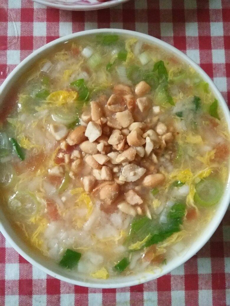 西红柿鸡蛋疙瘩汤