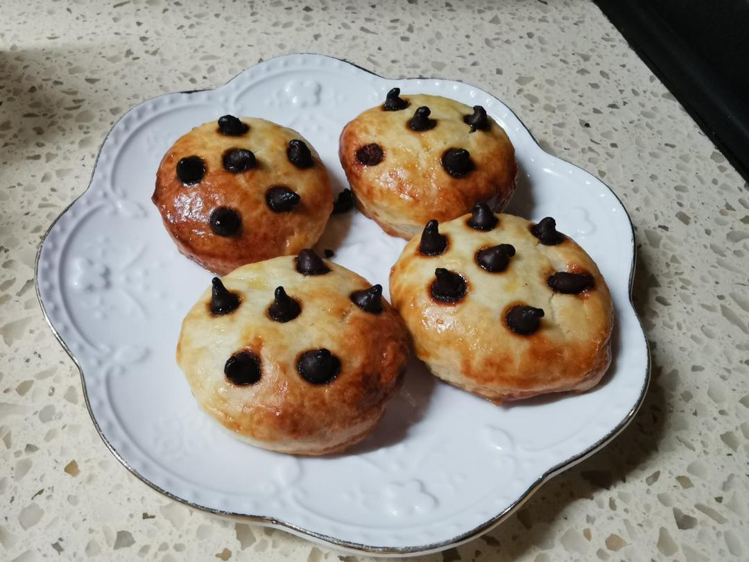 【视频】3分钟 奶油司康Scone(可能是世界上最快手的司康) 消耗淡奶油～