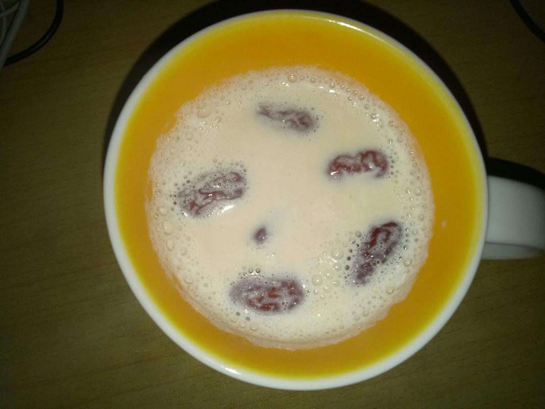 姜枣奶茶（冬季暖身饮品）