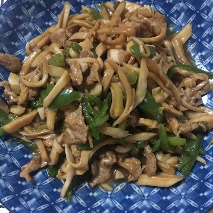 手撕杏鲍菇炒肉
