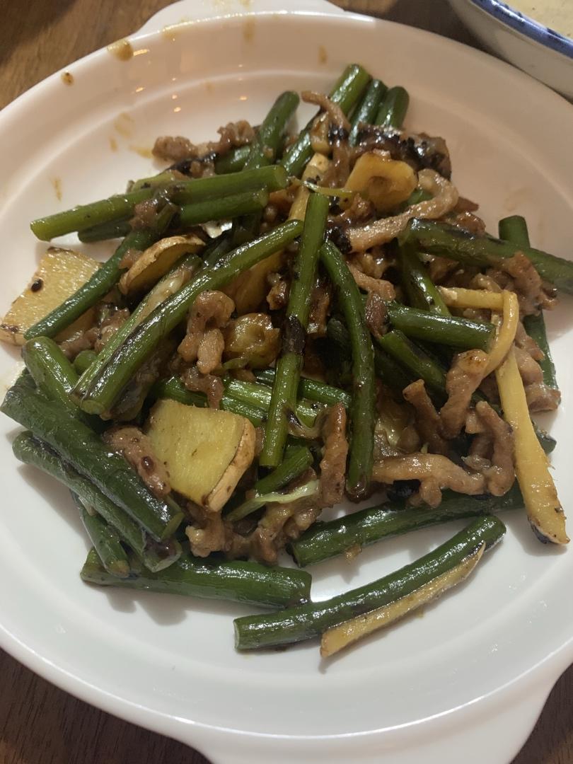 家常菜蒜薹炒肉（蒜苔炒肉）