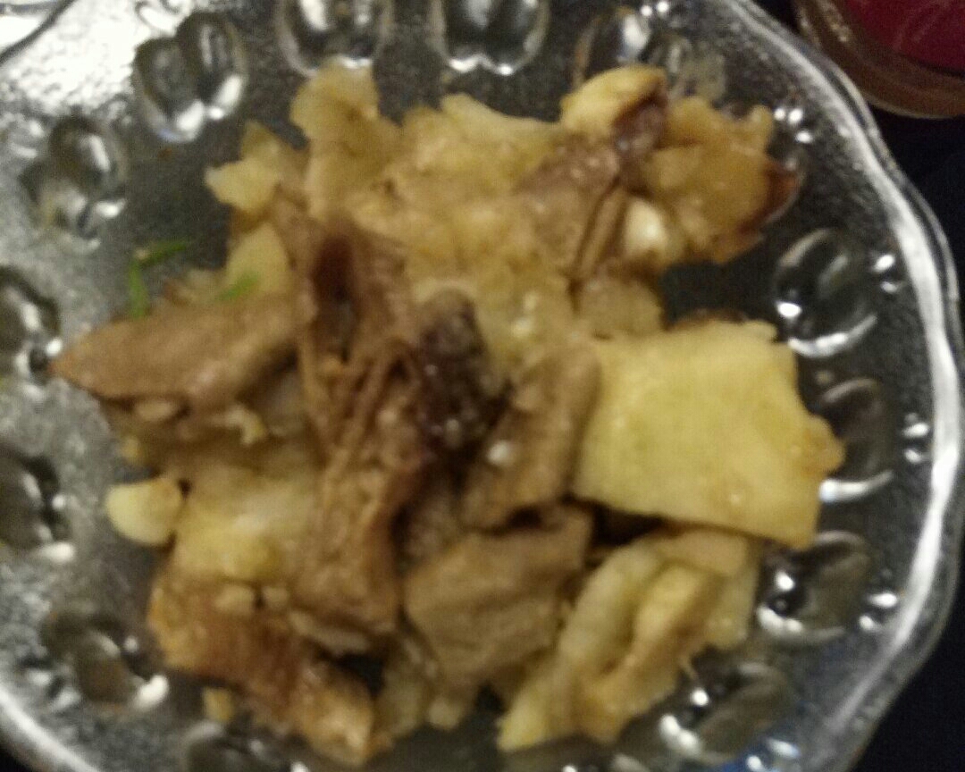 熟猪小肠炒土豆片的做法