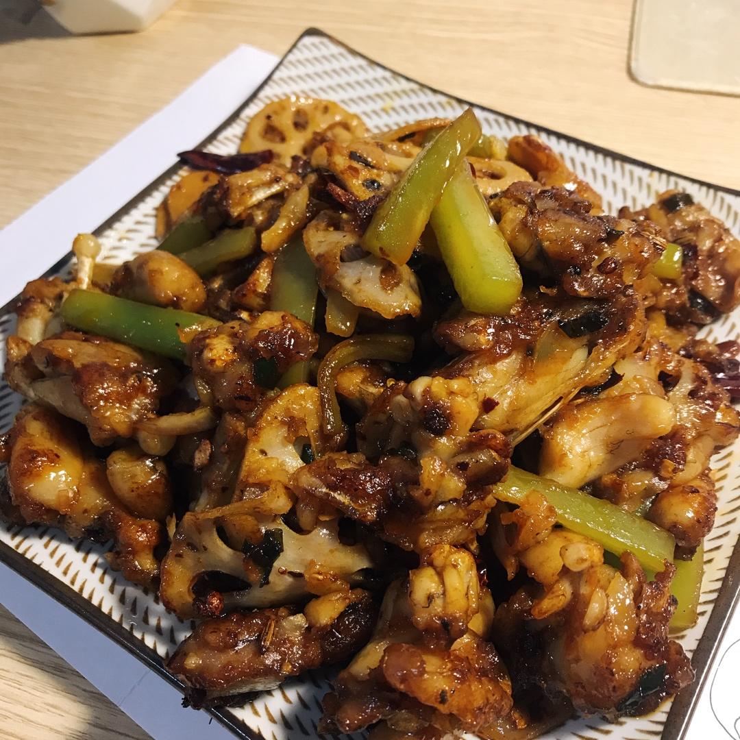 干锅牛蛙