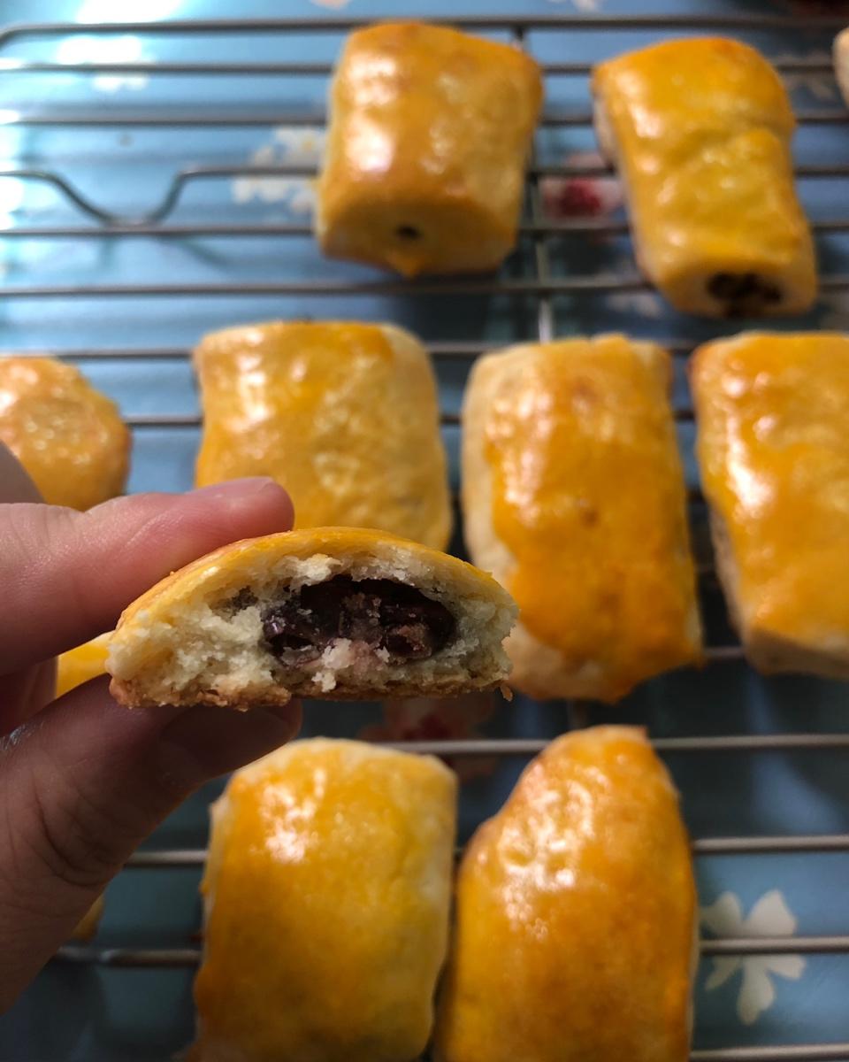 【视频】3分钟 奶油司康Scone(可能是世界上最快手的司康) 消耗淡奶油～