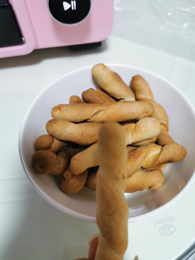 婴儿香甜磨牙饼干无油无糖超级好吃