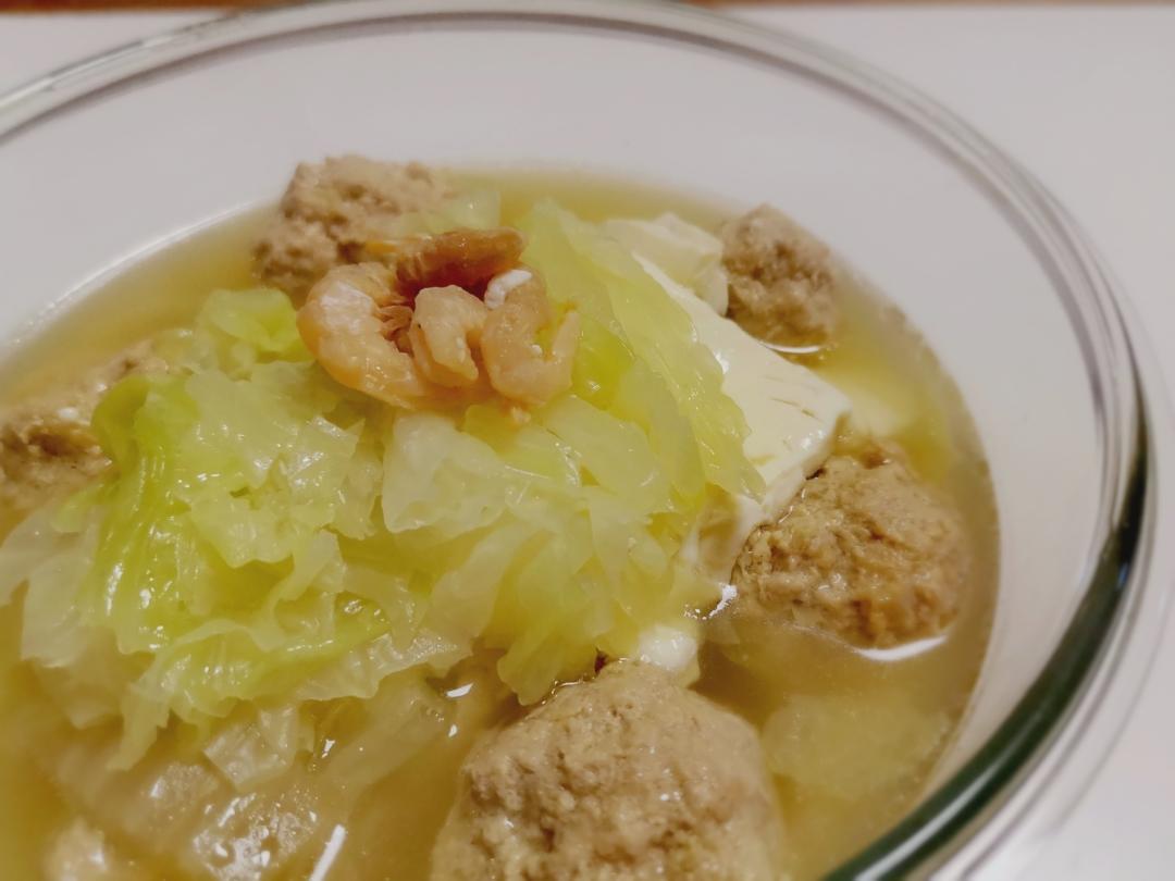 白菜丸子豆腐汤