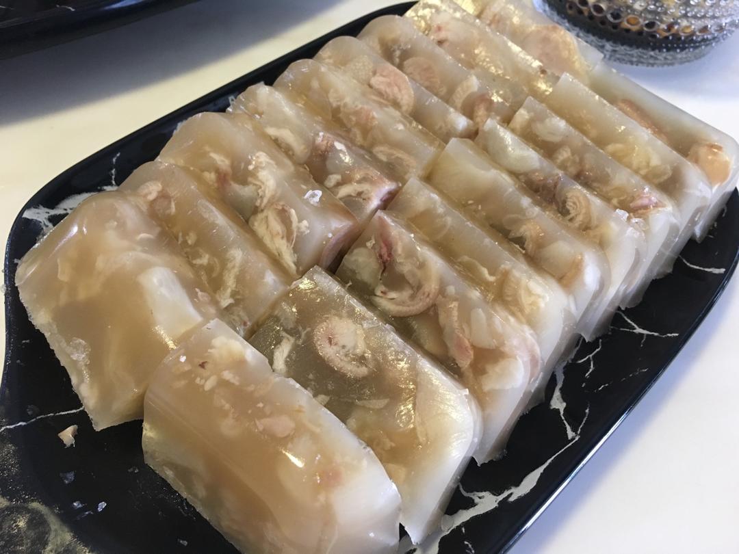 堂妈教你做年夜饭必吃———猪蹄冻