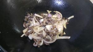 葡萄干碎肉抓饭的做法 步骤9