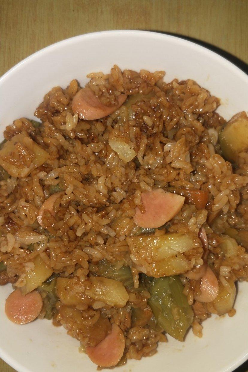 土豆焖饭（电饭锅版）