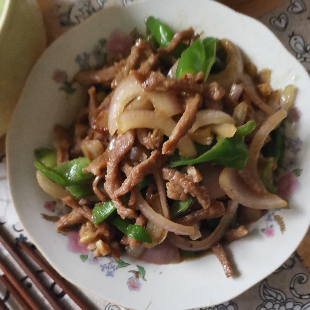 青椒洋葱炒牛肉丝