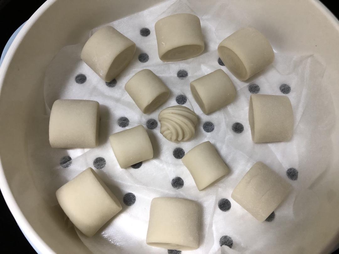 超萌牛奶刀切小馒头【一口一个】