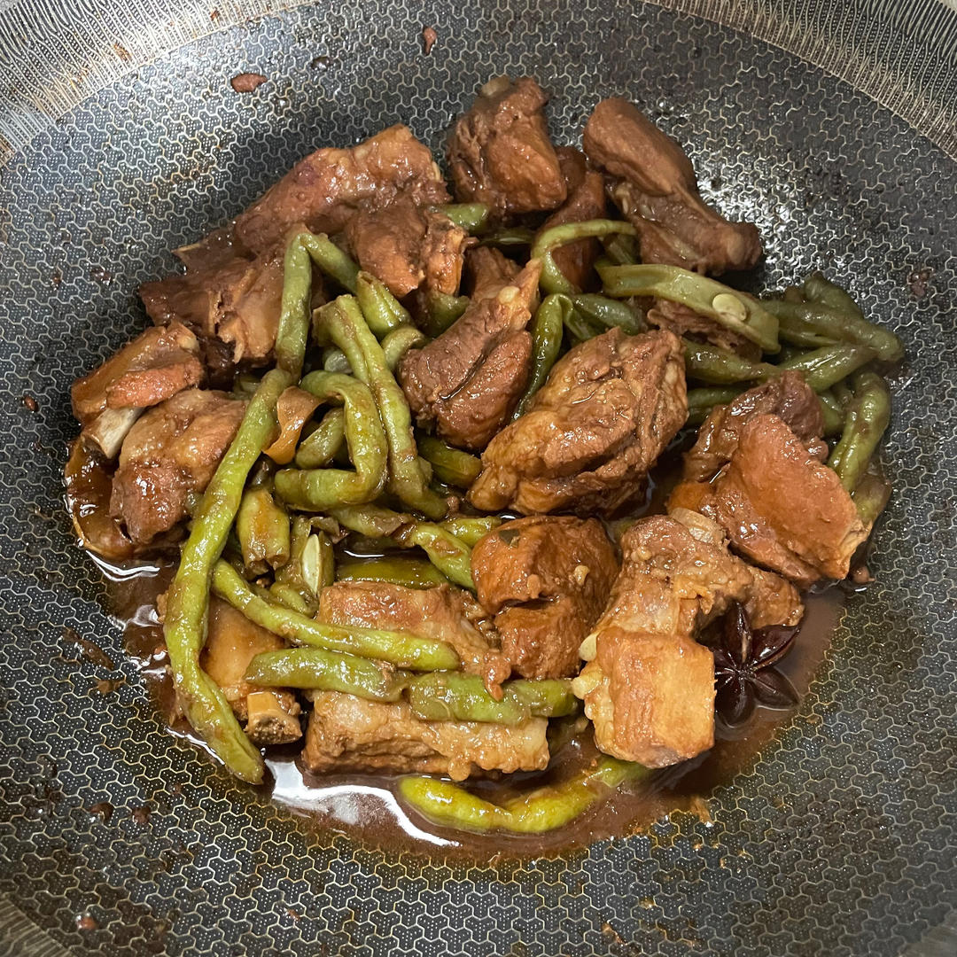 排骨炖豆角～荤素搭配，营养家常～