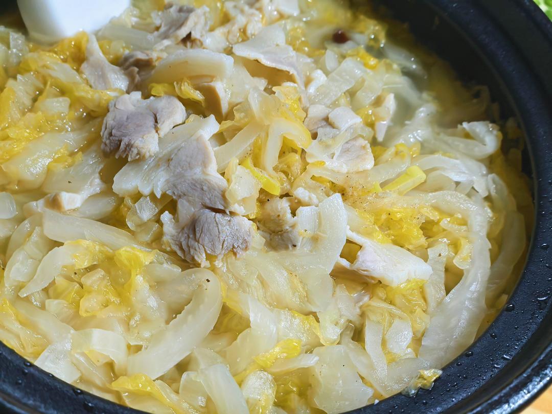 东北人过年的味道——酸菜汆白肉