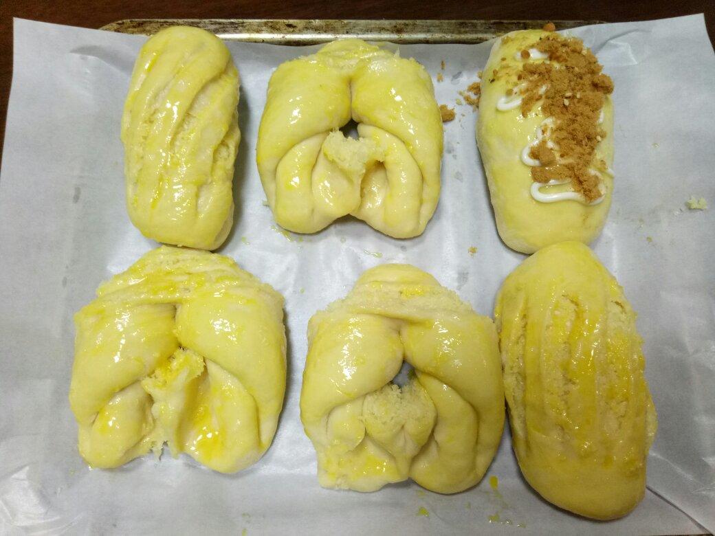 椰蓉小面包