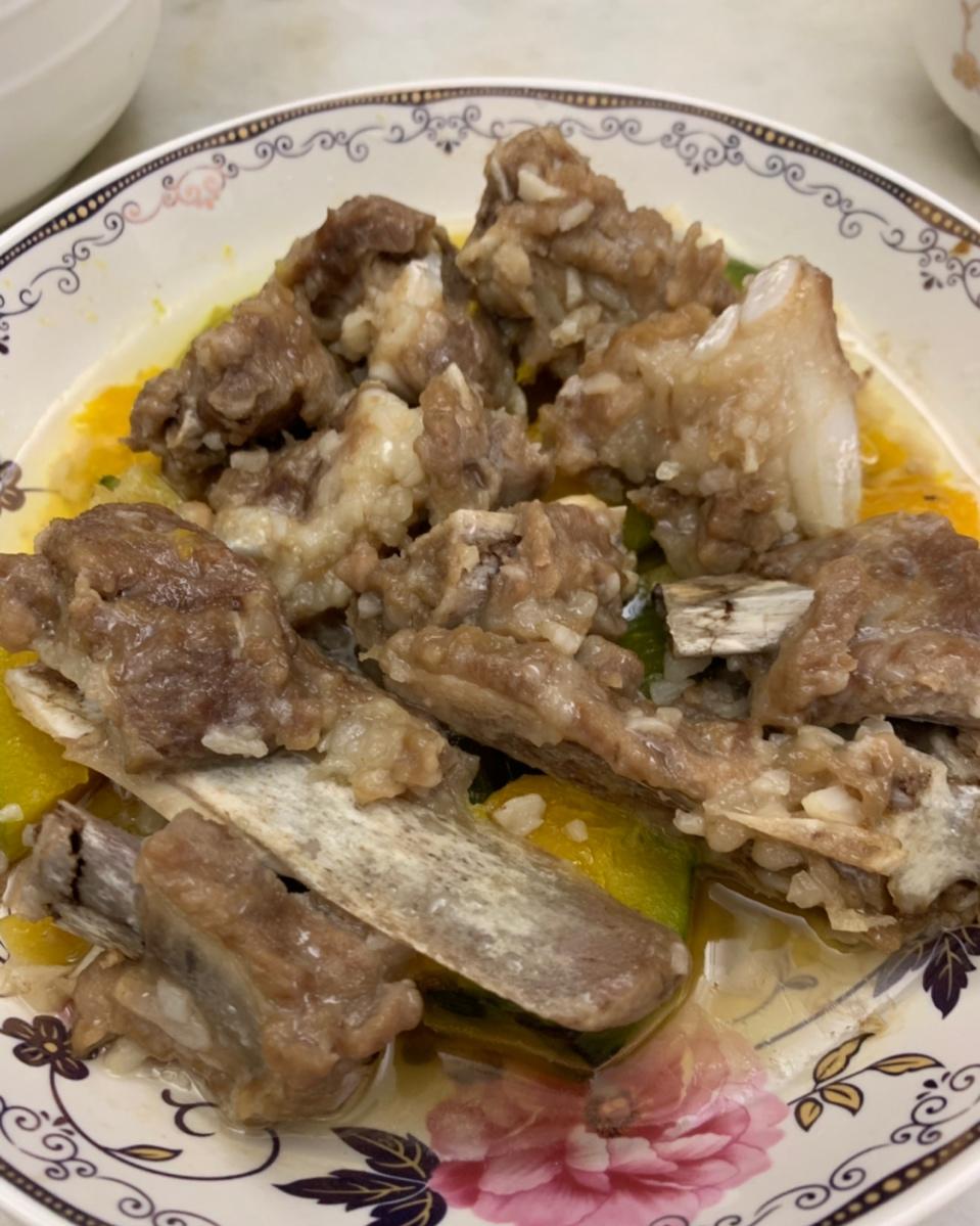 南瓜蒸排骨