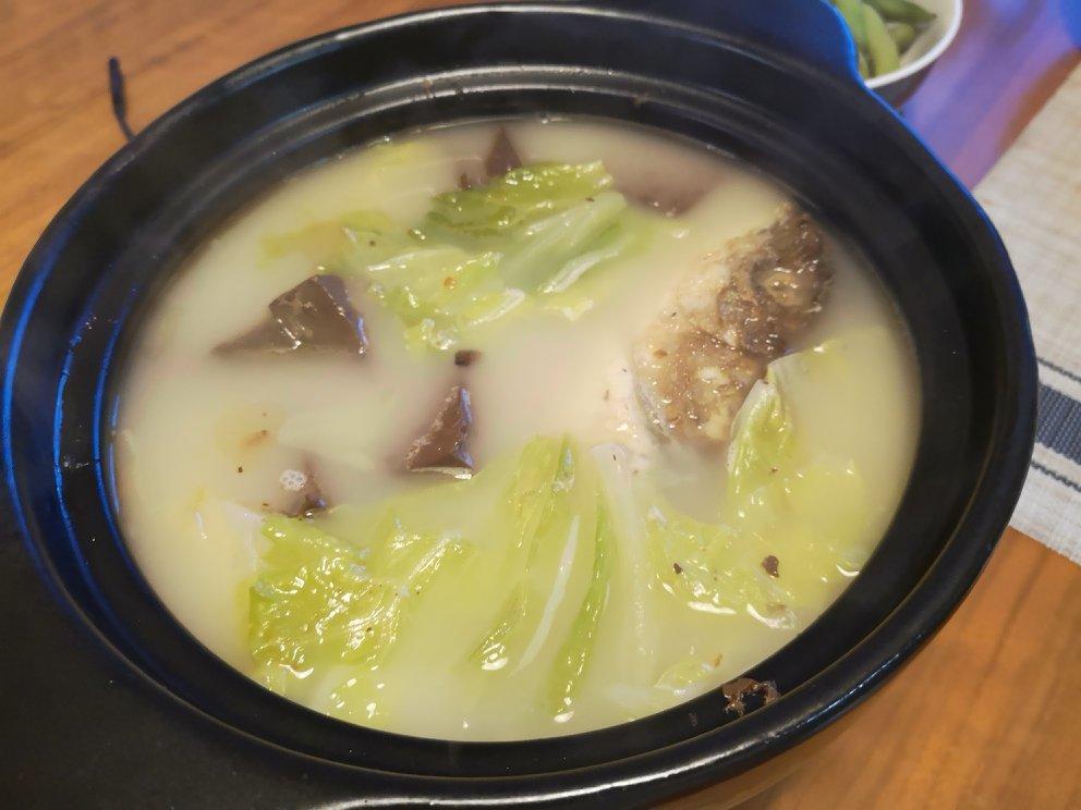 鱼头豆腐汤