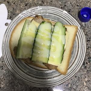 公司三明治🥪豪华版的做法 步骤4