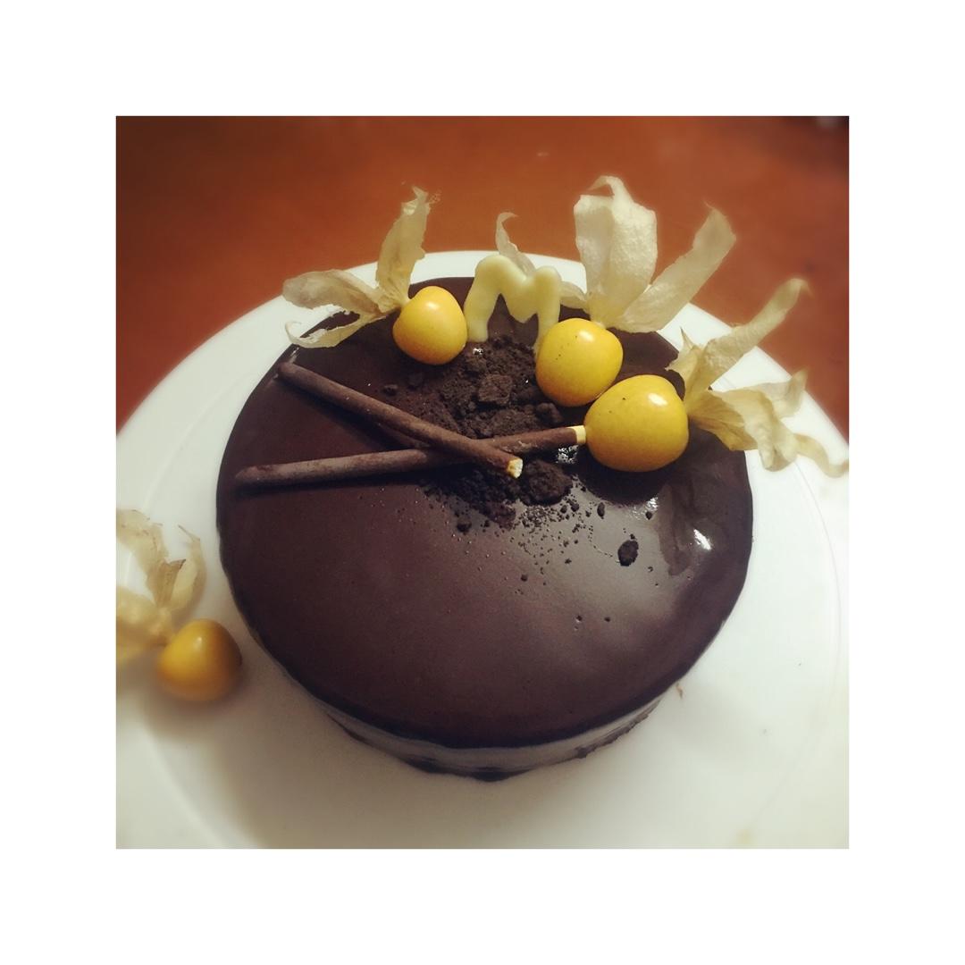 巧克力镜面淋酱<熊谷裕子>--让甜点穿上光泽亮丽的淋面外衣