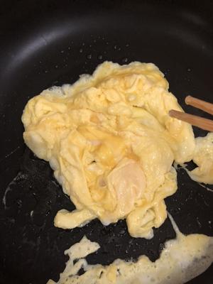 青龙菜炒蛋的做法 步骤2