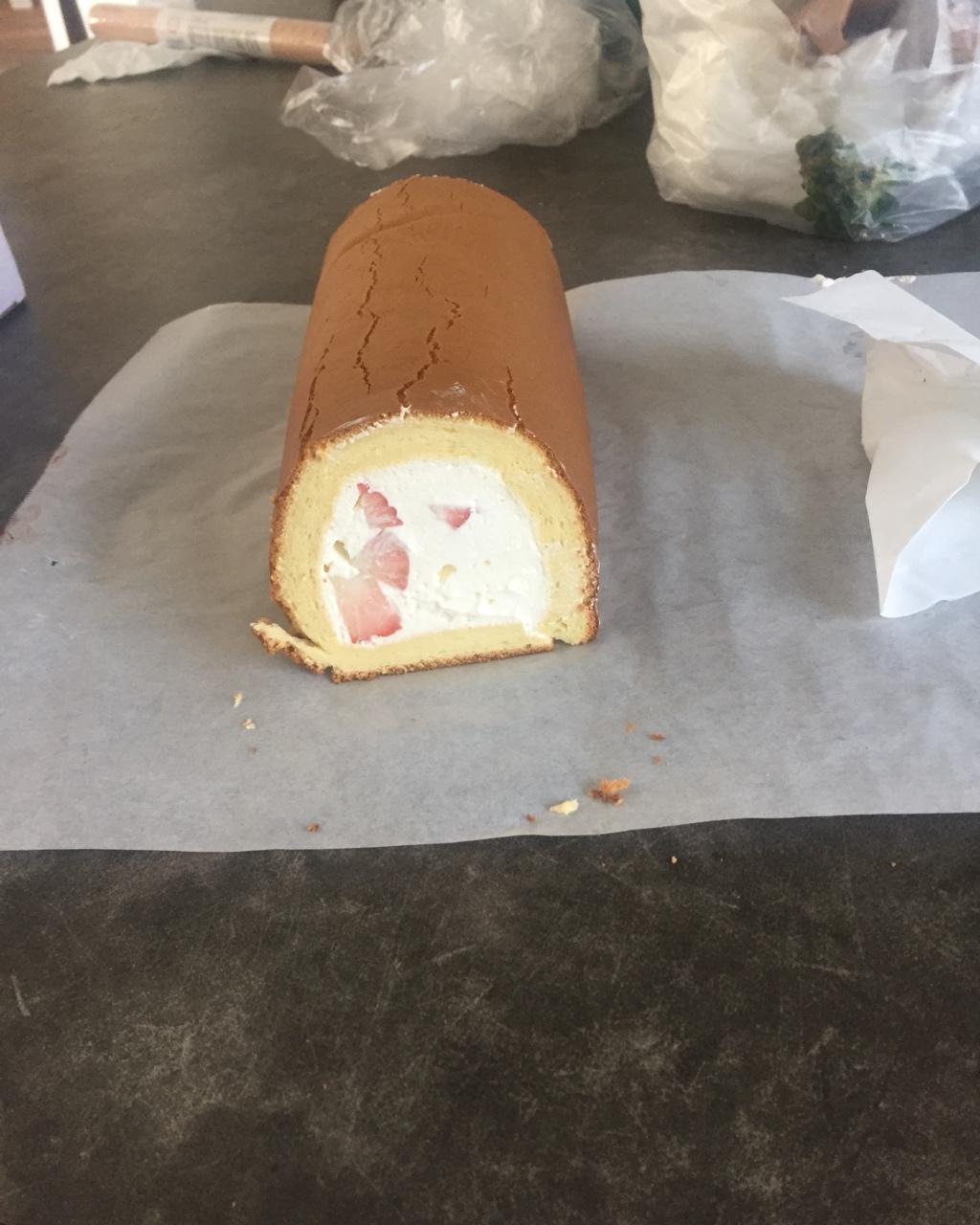 胖乎乎奶油芒果卷/不开裂不掉皮全过程详细图解烘焙视频/蛋糕篇6：「厚卷」