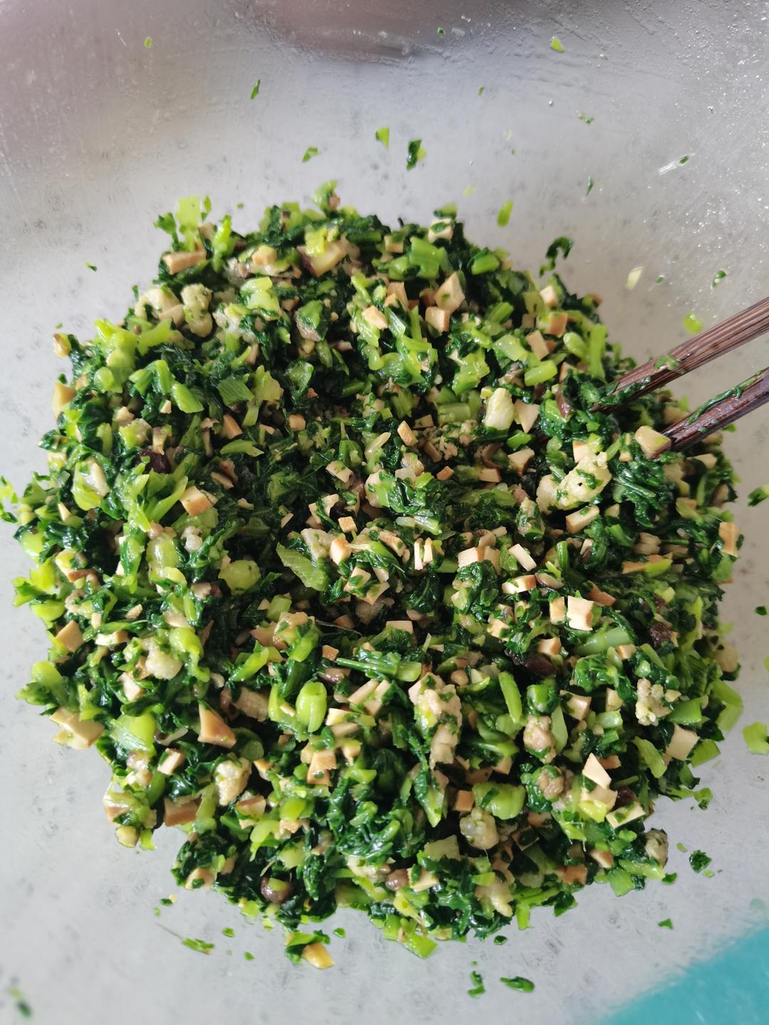 油菜香菇菜包
