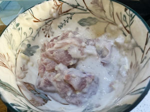 豌豆尖滑肉汤（川渝特色菜）的做法 步骤6