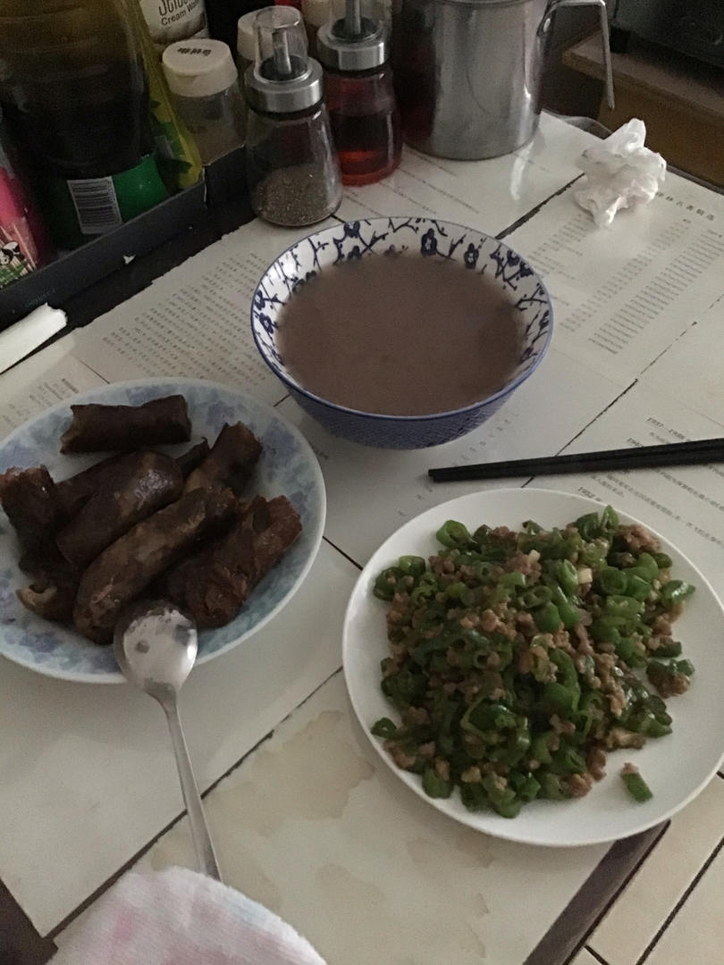 椒圈肉末爽