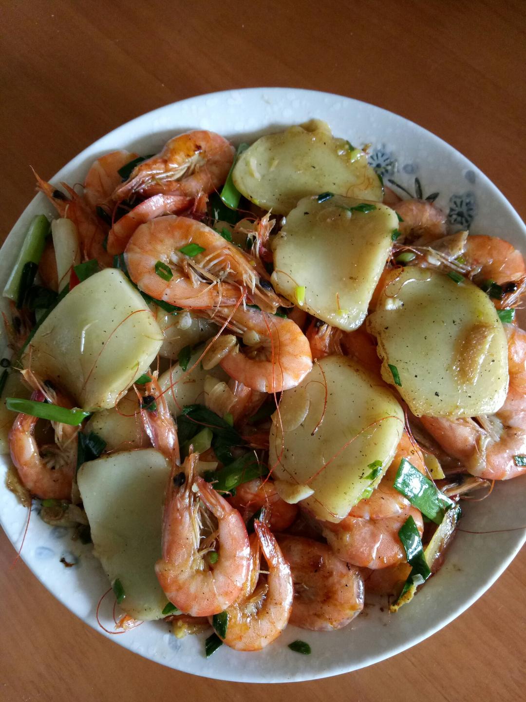 油焖大虾煮年糕