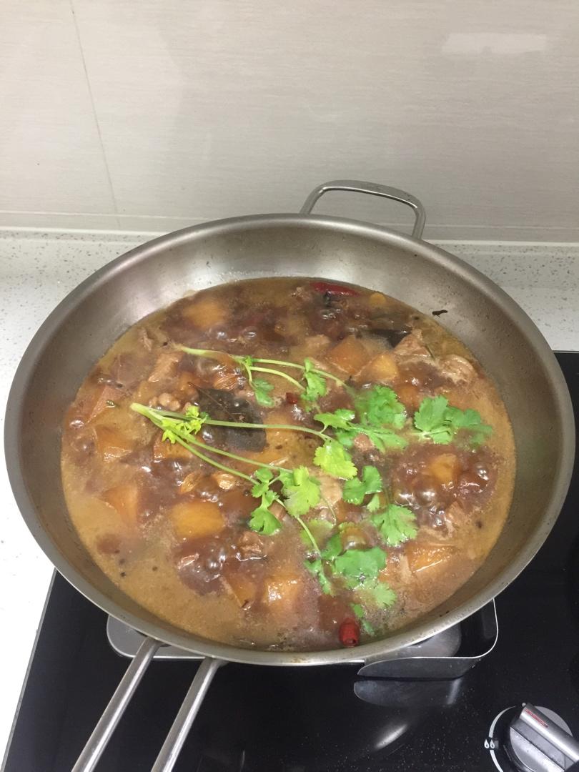 黄焖牛肉