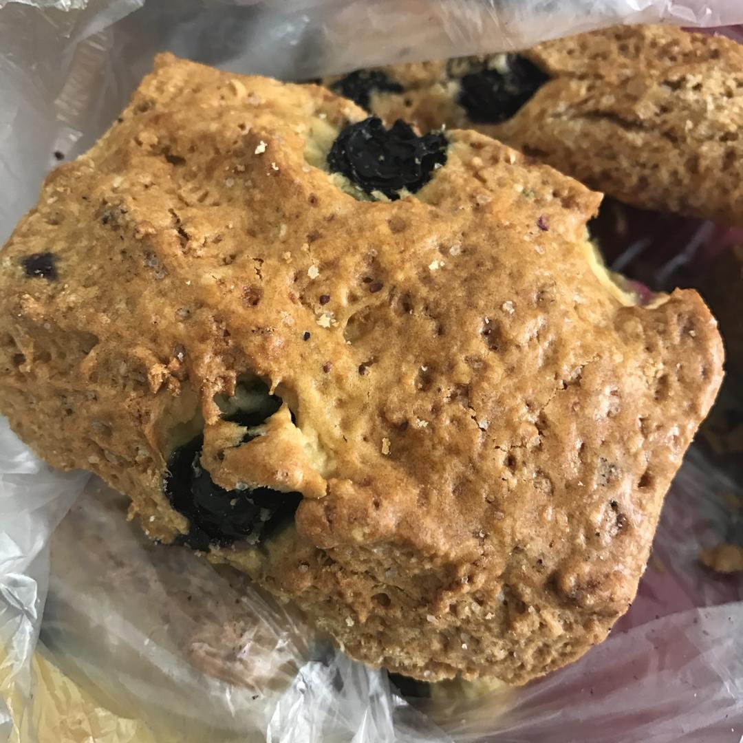 蓝莓司康 Blueberry Scone