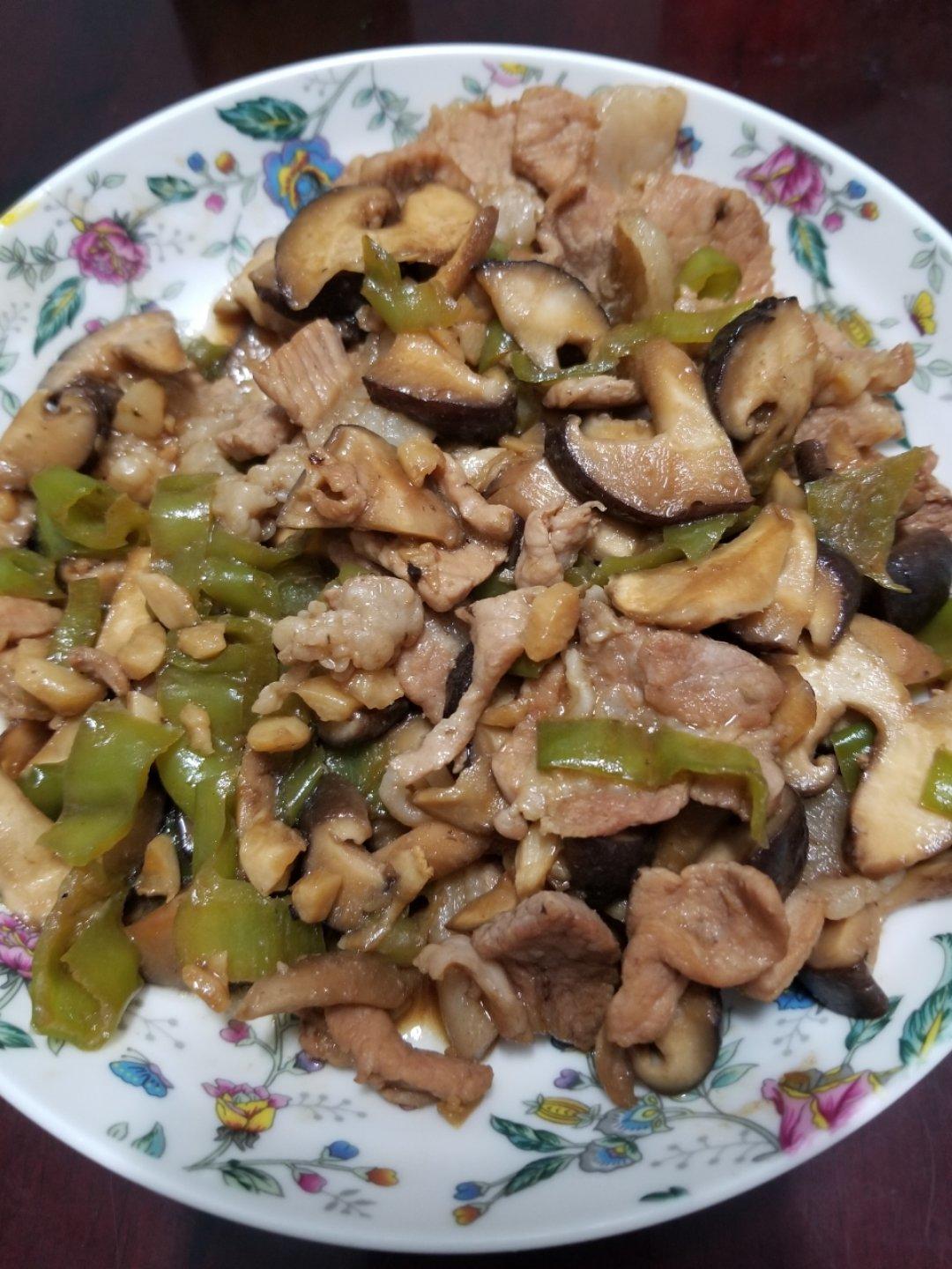 香菇炒肉，超级下饭哦