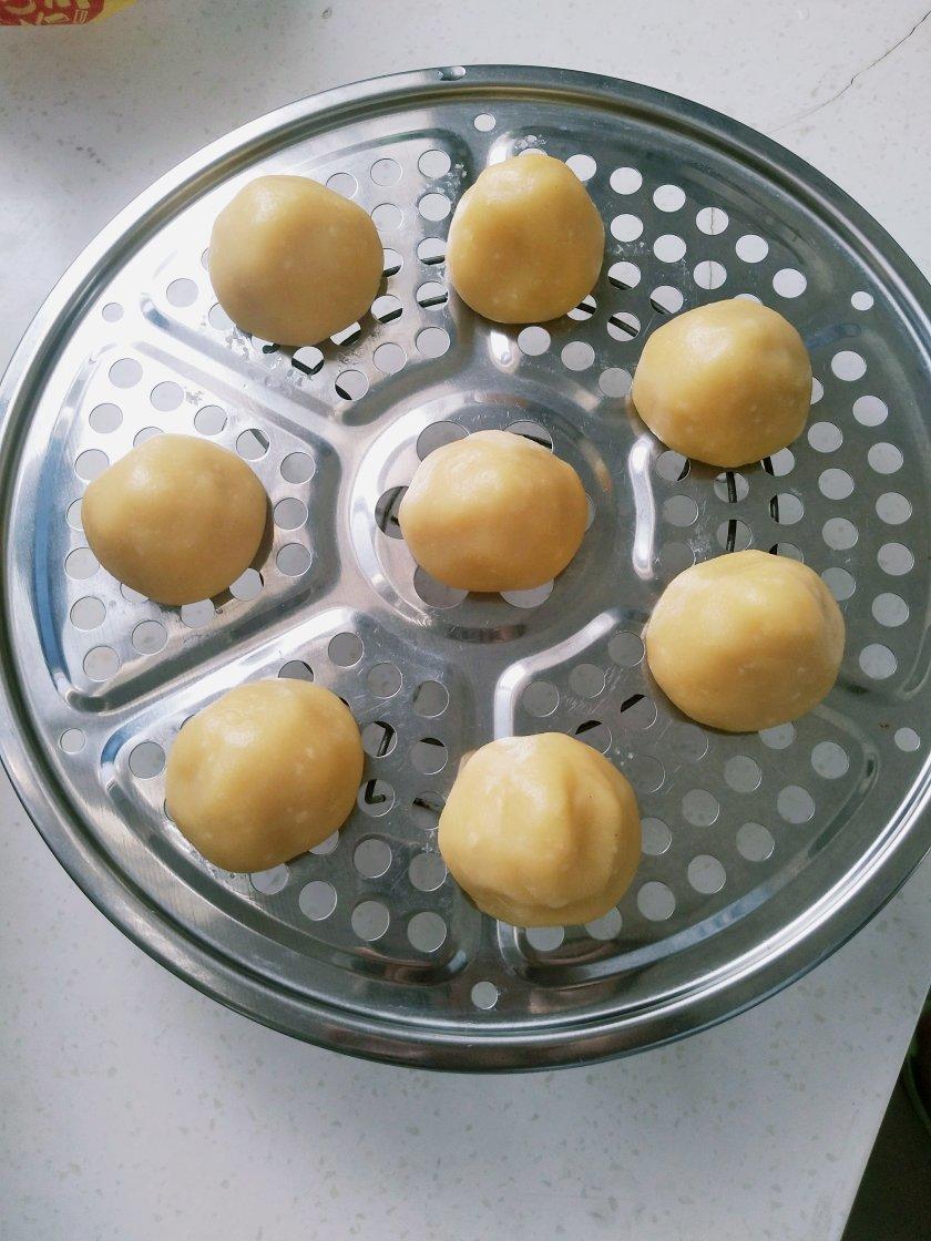 奶香糯米窝窝头