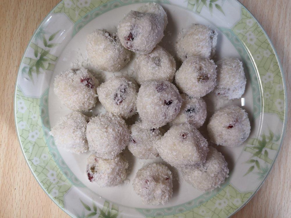 免烤箱❗️酸甜可口的山药蔓越莓椰蓉球