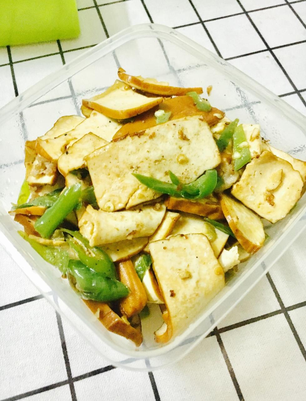 青椒炒豆腐干
