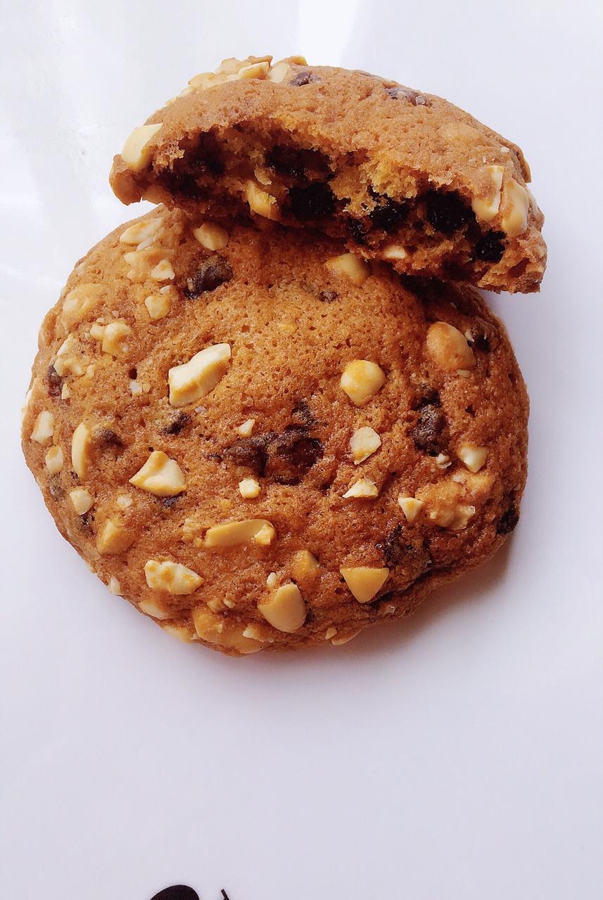 晓晓珞做的香草海盐巧克力大曲奇冬天来一块真的超幸福哦