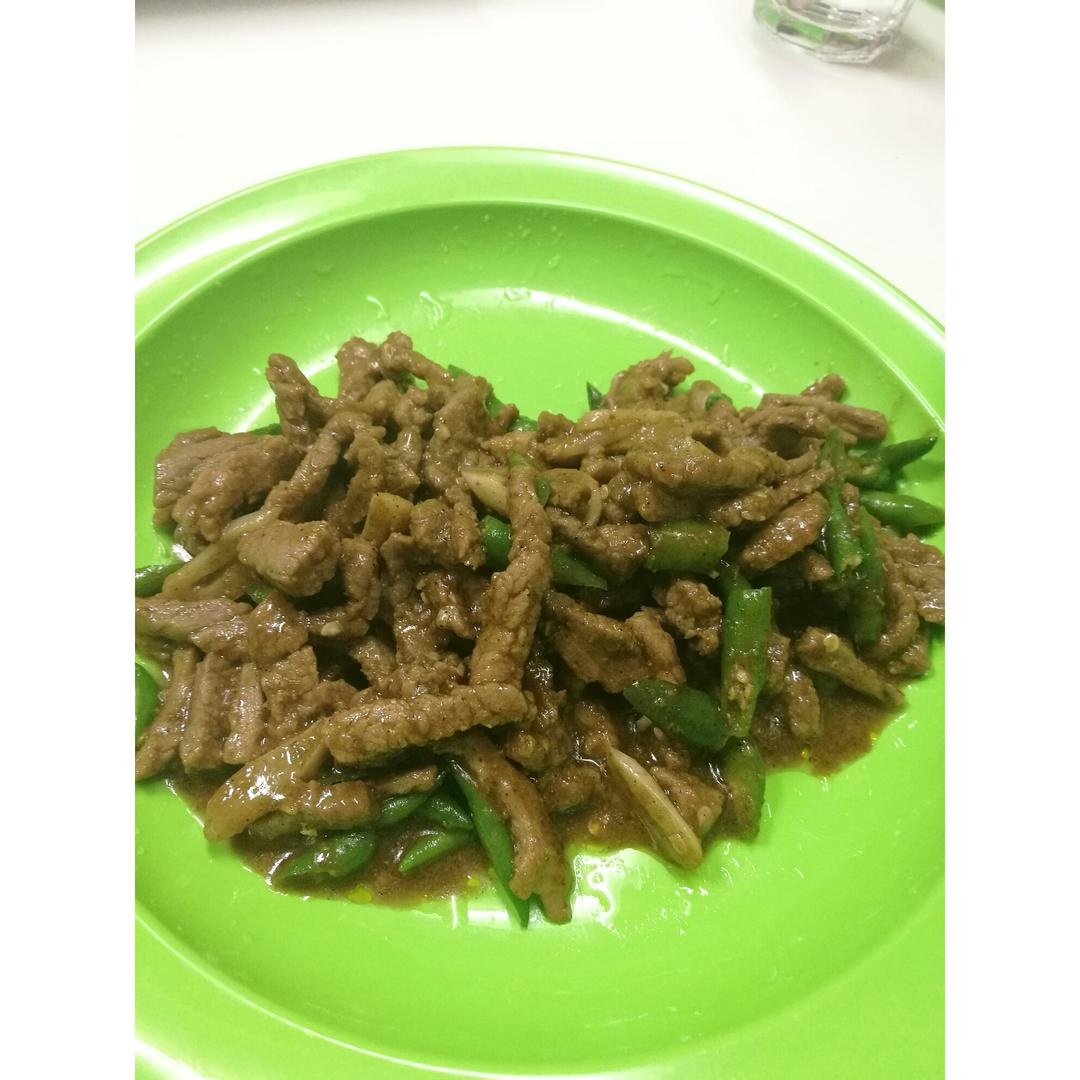 孜然青椒炒肉