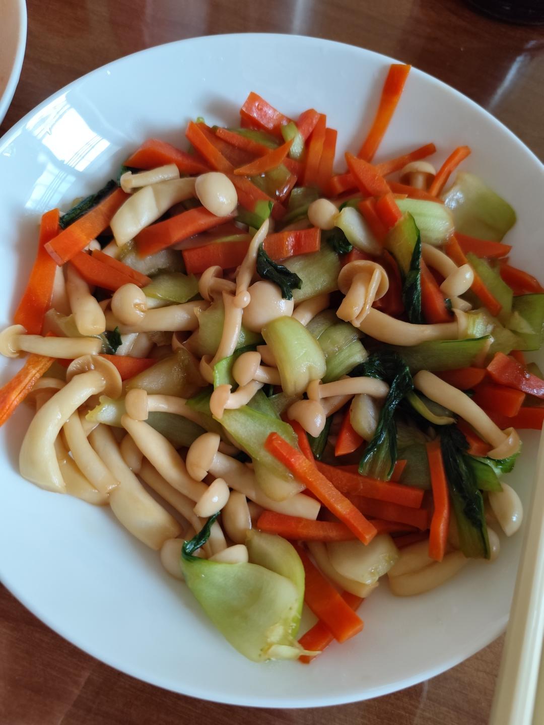 鲜嫩白玉菇