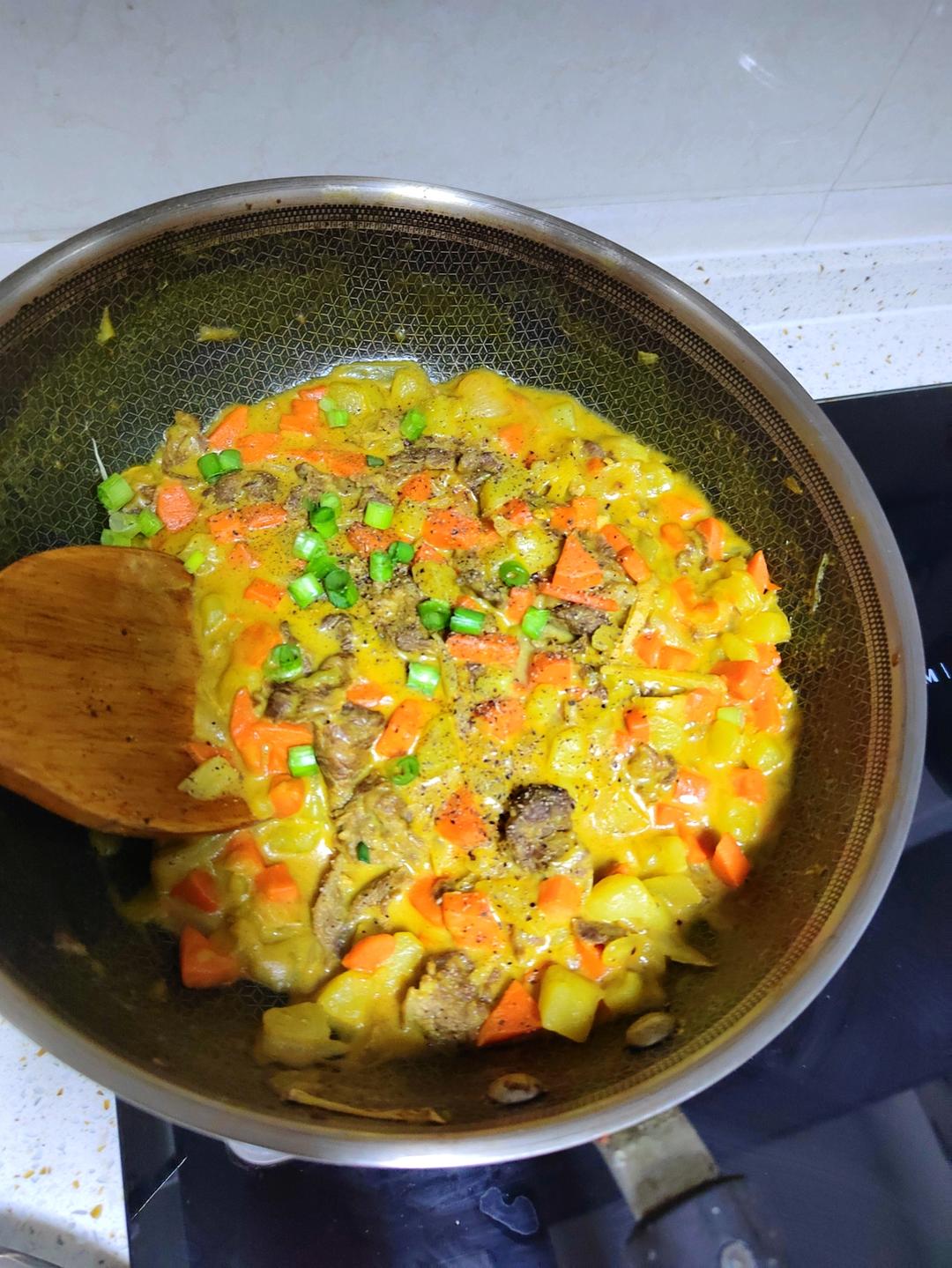 🍛日式嫩牛肉咖喱饭【超嫩牛肉】