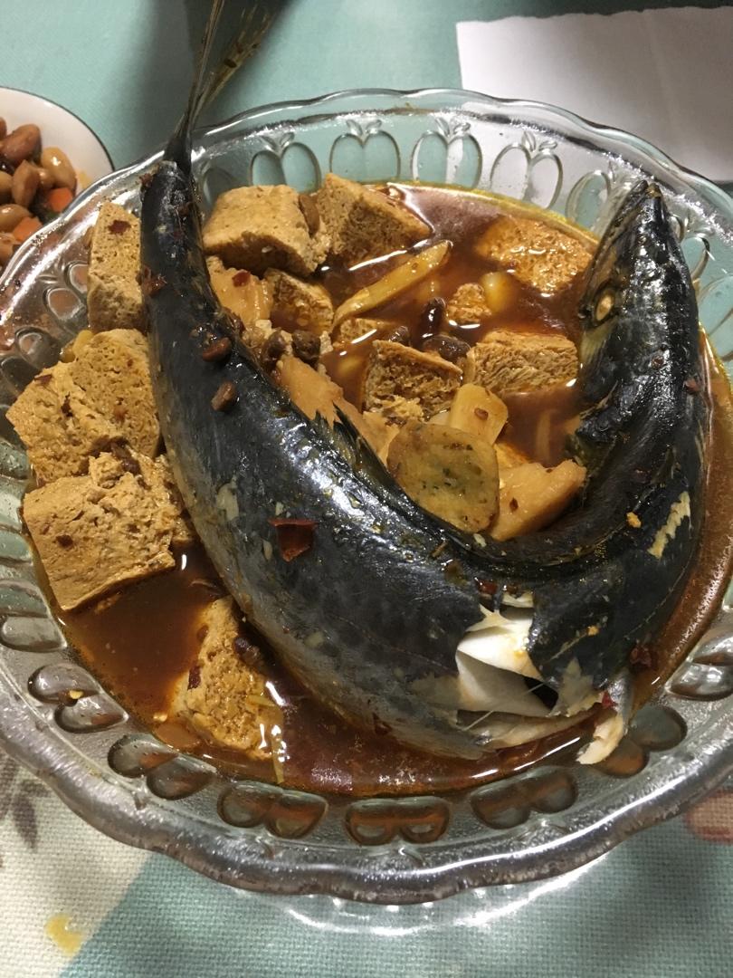 鲅鱼炖冻豆腐