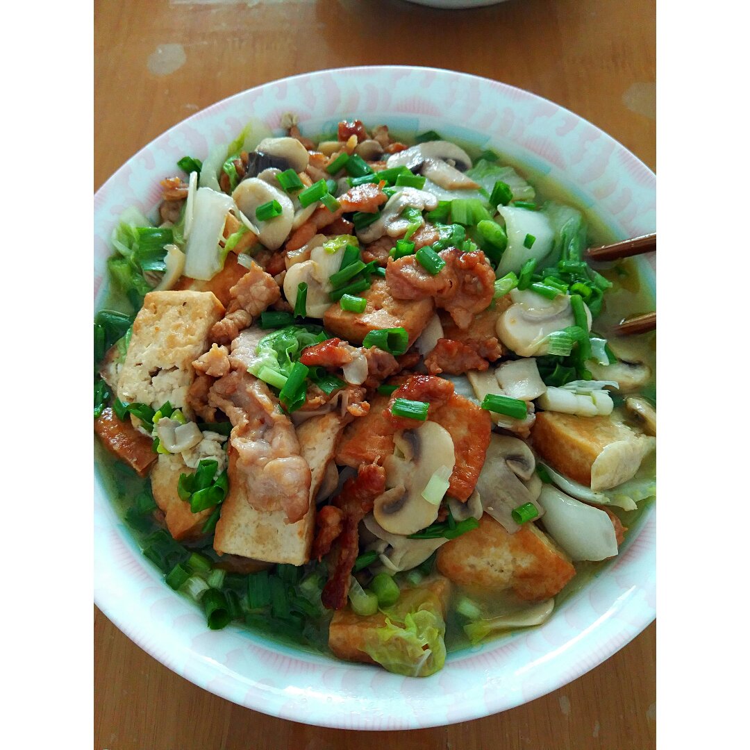 铁锅大烩菜